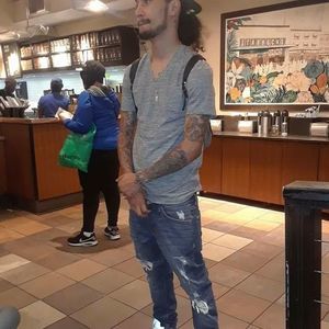 Meet your Posher, Anthony